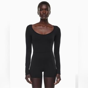 Aritzia Wilfred Free Kaz Romper Black Size Large